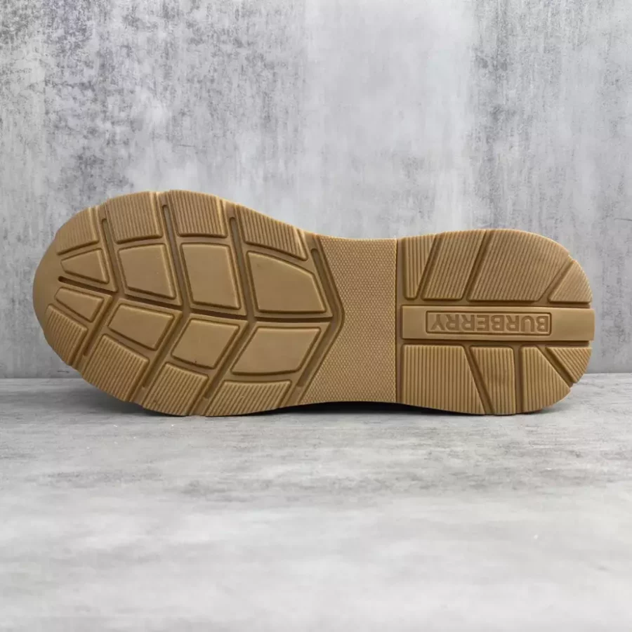 BURBERRY PLATFORM SNEAKERS – BBR059