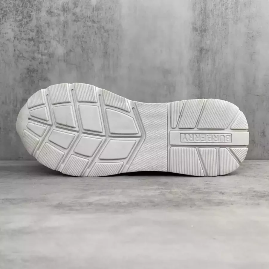 BURBERRY PLATFORM SNEAKERS – BBR060