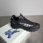 BURBERRY SNEAKERS – BBR049