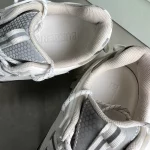 BURBERRY SNEAKERS – BBR051