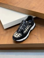BURBERRY SNEAKERS – BBR066