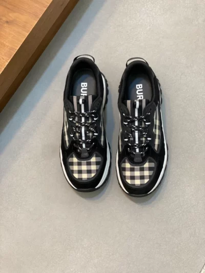 BURBERRY-SNEAKERS-BBR066-6-1.webp