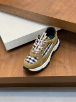 BURBERRY SNEAKERS – BBR067