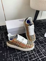 BURBERRY SNEAKERS – BBR102