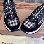 BURBERRY SNEAKERS – BBR106