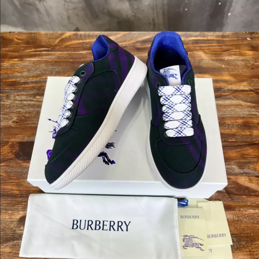 BURBERRY TERRACE SNEAKERS – BBR090