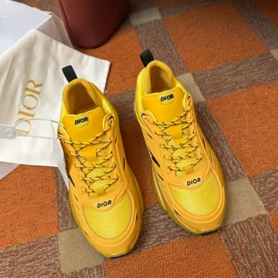 DIOR-AND-LEWIS-HAMILTON-B44-BLADE-SNEAKER-DO0216-5-1.webp