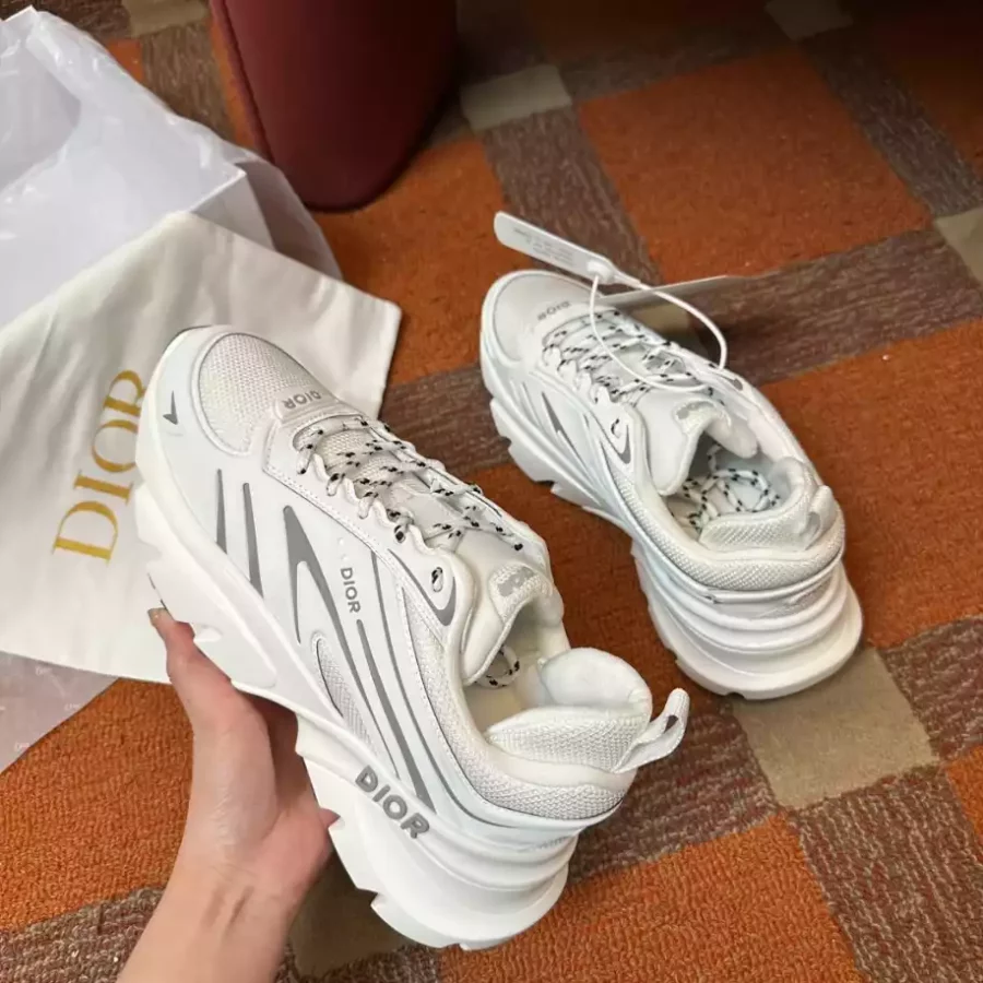 DIOR AND LEWIS HAMILTON B44 BLADE SNEAKER – DO0218