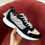 DIOR B25 RUNNER CASUAL SNEAKERS – DO0156