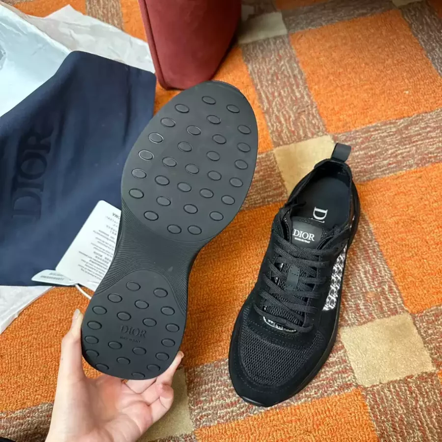 DIOR B25 RUNNER CASUAL SNEAKERS – DO0164