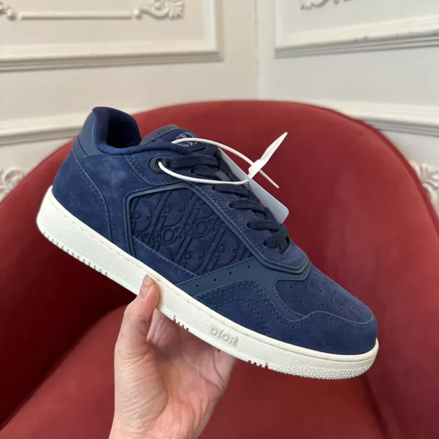 DIOR B27 LOW TOP CASUAL SNEAKER – DO0210