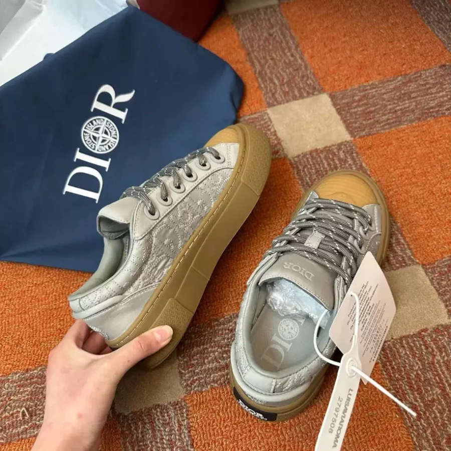 DIOR B33 SKATEBOARD SNEAKER – DO0202