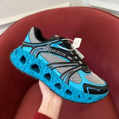 DIOR B35 BLADE COUPLE SNEAKERS – DO0206