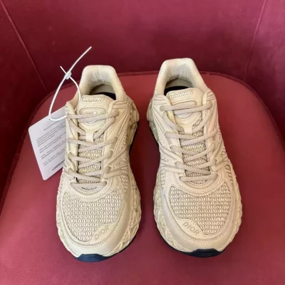 DIOR-B35-BLADE-COUPLE-SNEAKERS-DO0208-4-1.webp