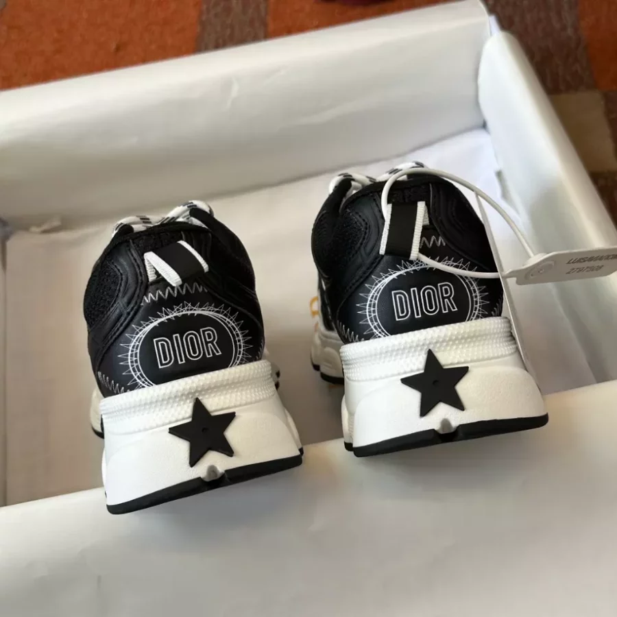 DIOR CHRONO SNEAKERS – DO0148