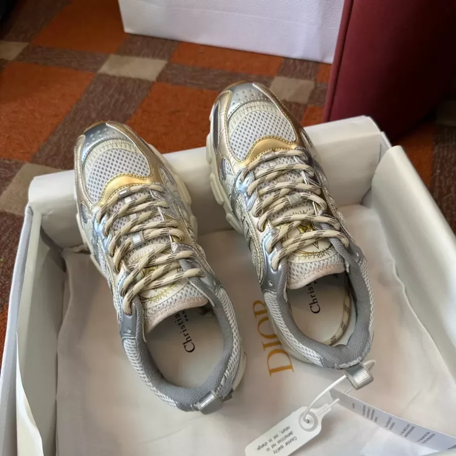 DIOR CHRONO SNEAKERS – DO0149