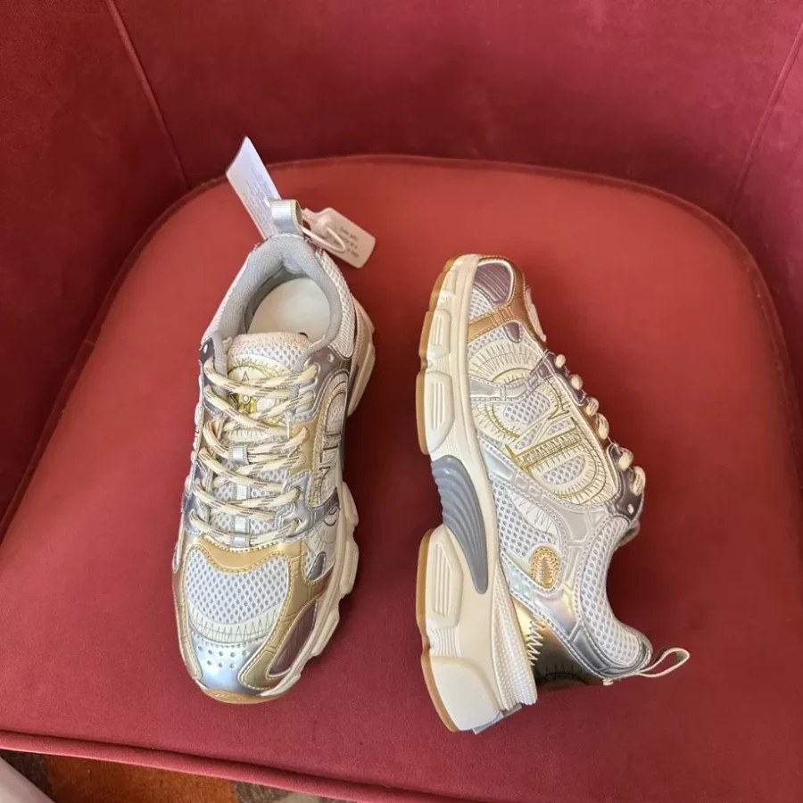 DIOR CHRONO SNEAKERS – DO0149