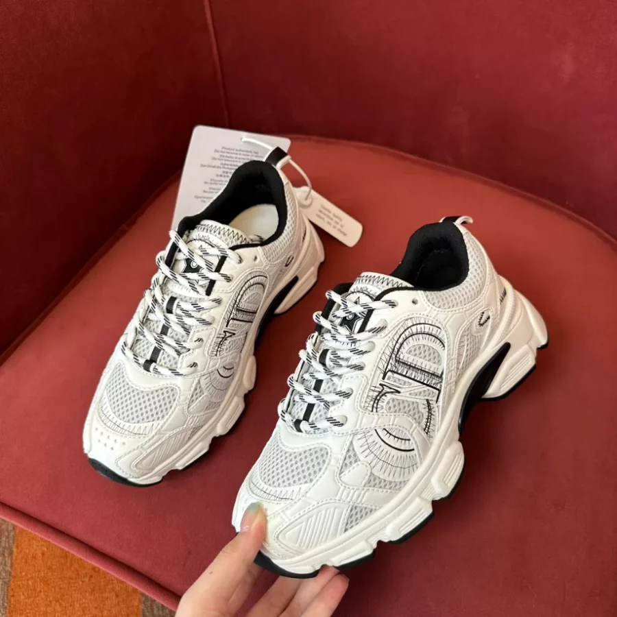 DIOR CHRONO SNEAKERS – DO0153