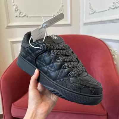 DIOR X ERL SPRING 2023 SNEAKERS – DO0181