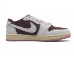 Travis Scott x Air Jordan 1 Low OG “Dark Pony/Pink Oxford“