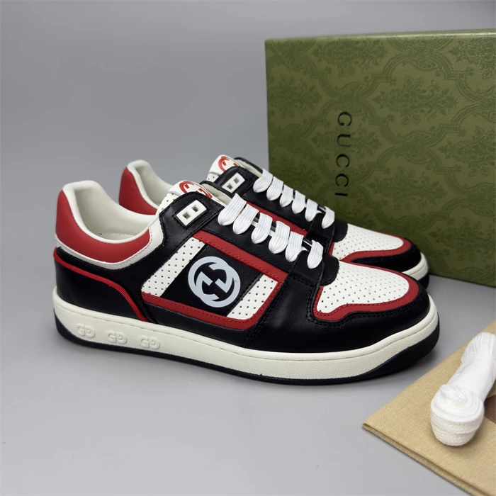 GUCCI MEN’S SNEAKER – GCC282