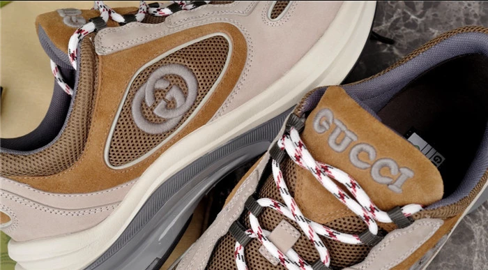 GUCCI RUN LACE-UP SNEAKERS – GCC289