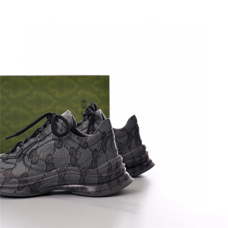 GUCCI RUN SNEAKERS – GCC292
