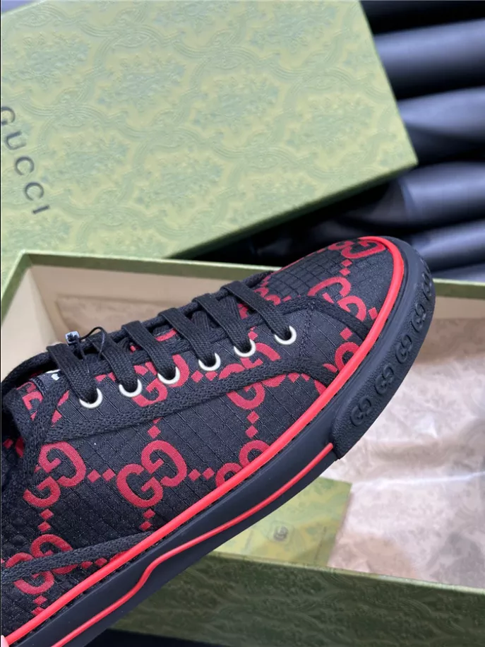 GUCCI TENNIS 1977 SNEAKER – GCC296