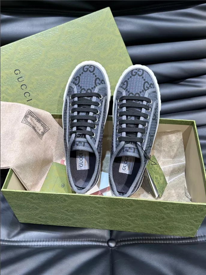 GUCCI TENNIS 1977 SNEAKER – GCC297