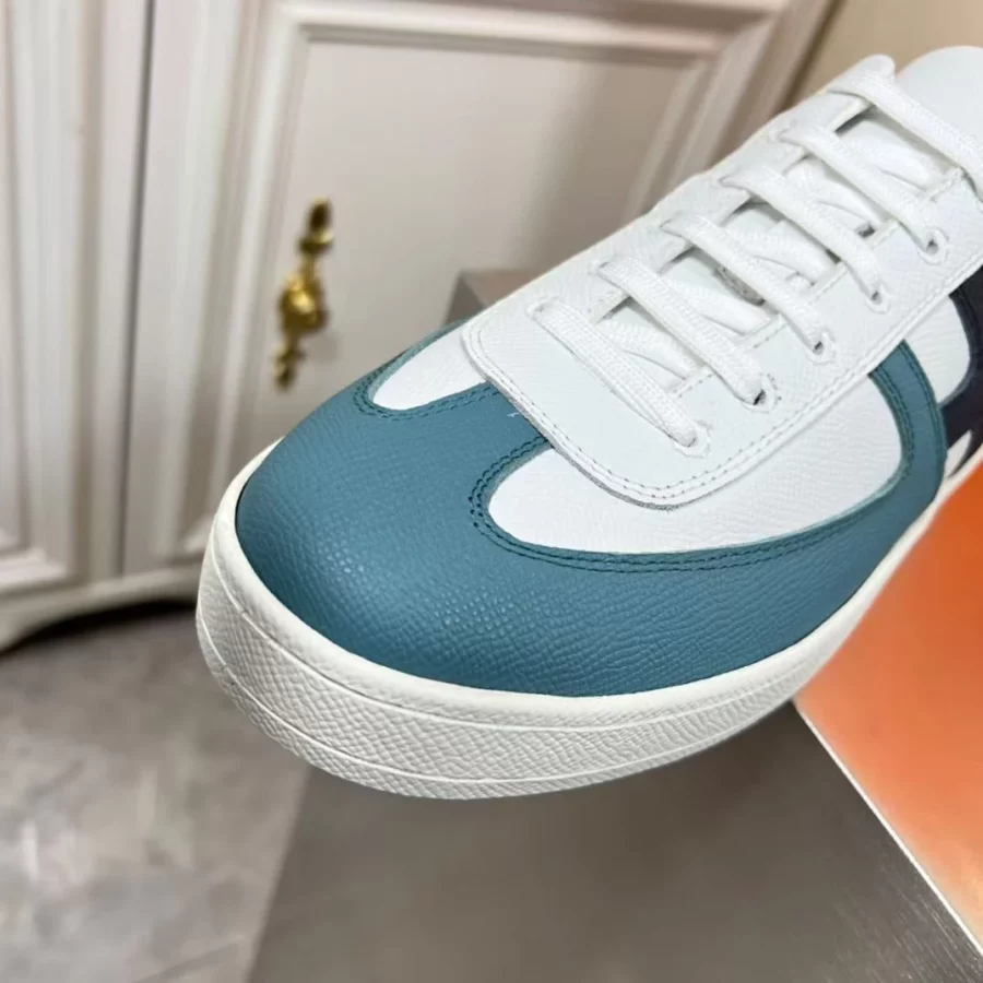 Hermes Boomerang Sneakers In Multicolore Blue Leather – HM054