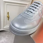 Hermes Boomerang Sneakers In Silver Epsom Leather – HM053