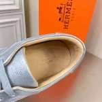 Hermes Boomerang Sneakers In Silver Epsom Leather – HM053