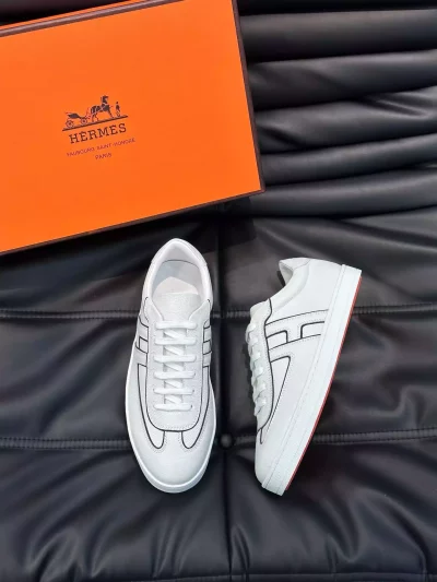 Hermes-Boomerang-Sneakers-In-White-Epsom-Calfskin-HM021-2-1.webp