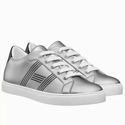 Hermes Men’s Avantage Sneakers In Grey Metallic Leather – HM059