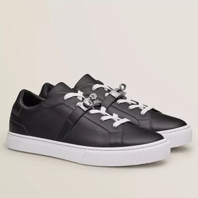 Hermes Men’s Day Sneakers in Black Leather – HM025