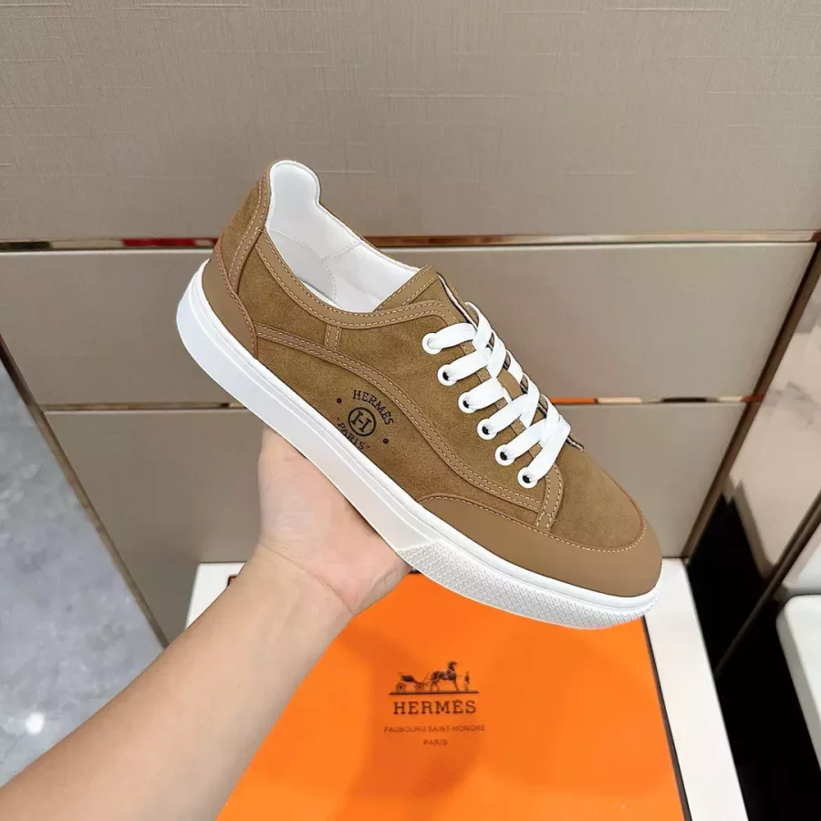 Hermes Men’s Get Sneakers in Beige Suede Leather – HM022