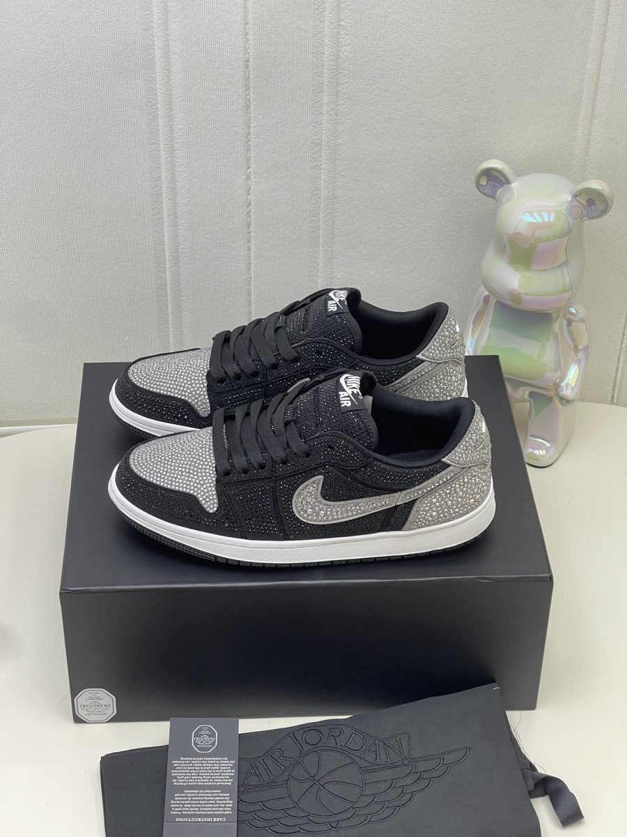 Jordan Air Jordan 1 X Swarovski