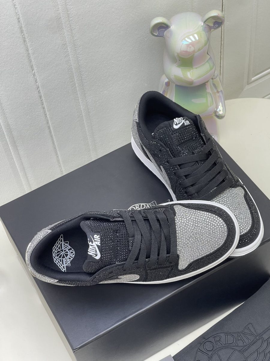 Jordan Air Jordan 1 X Swarovski