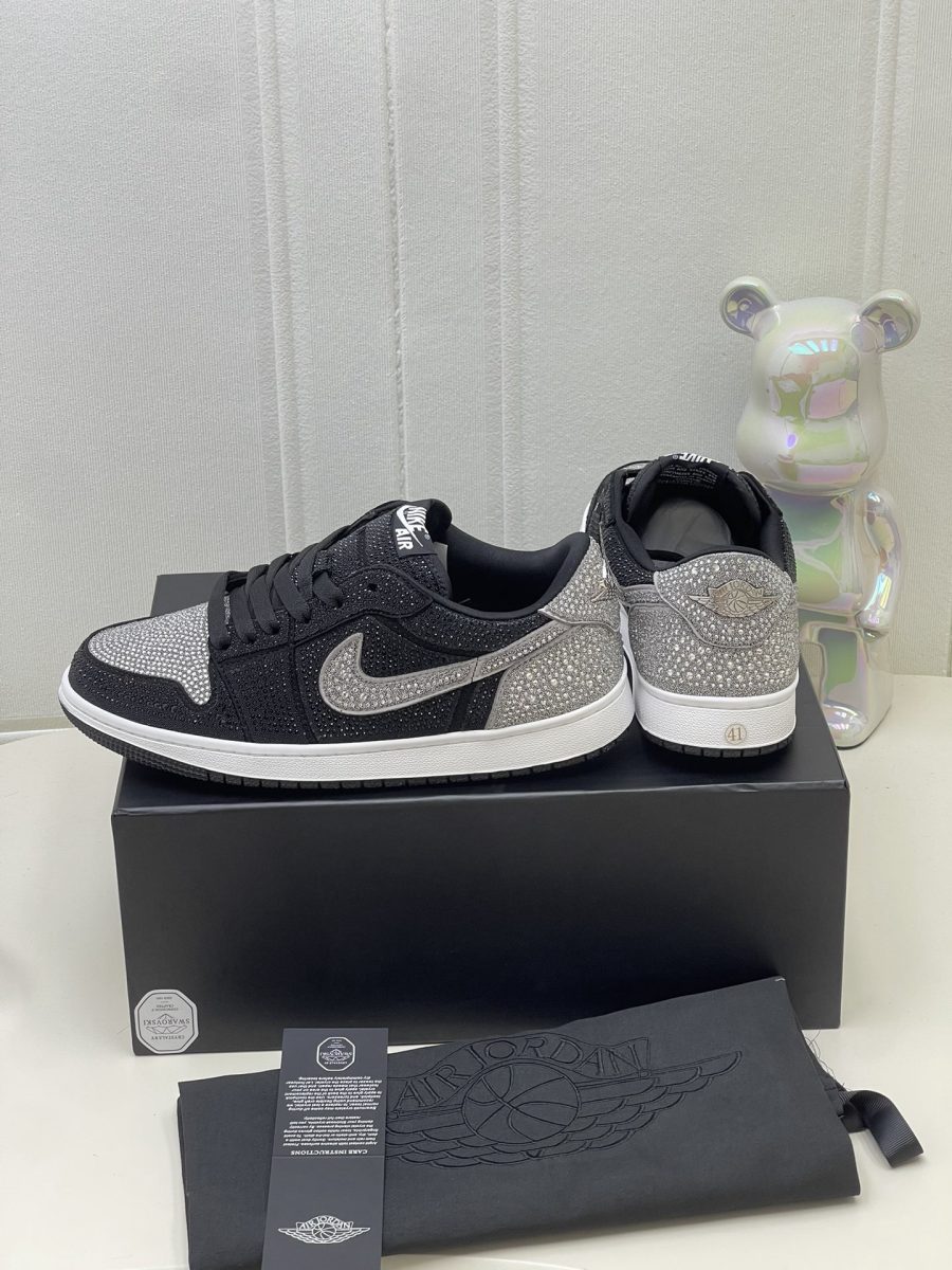 Jordan Air Jordan 1 X Swarovski