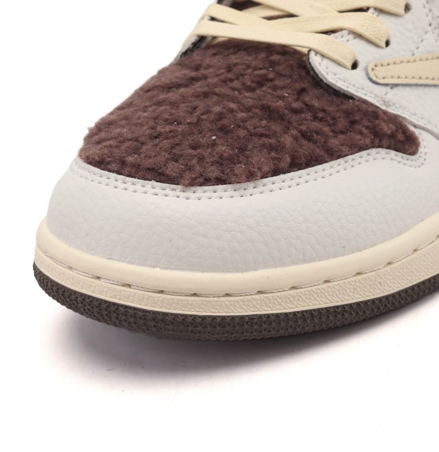 Air Jordan 1 Low  ‘CACTUS JACK X LABUBU CUSTOMS‘