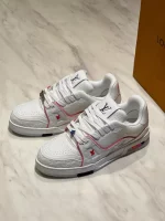 LOUIS VUITTON TRAINER SNEAKER – LVS241