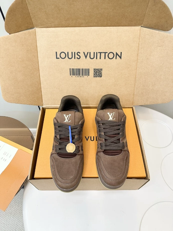 LOUIS VUITTON TRAINER SNEAKER – LVS245