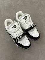 LOUIS VUITTON TRAINER SNEAKER – LVS247