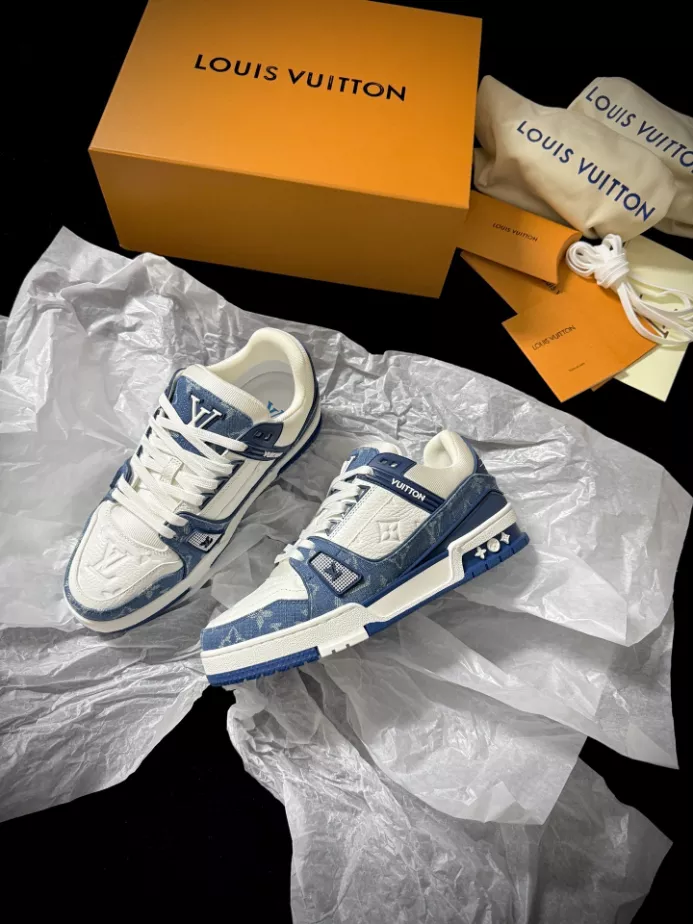 LOUIS VUITTON TRAINER SNEAKER – LVS249