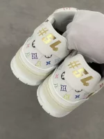 LV x TM LV TRAINER SNEAKER IN WHITE – LVS239