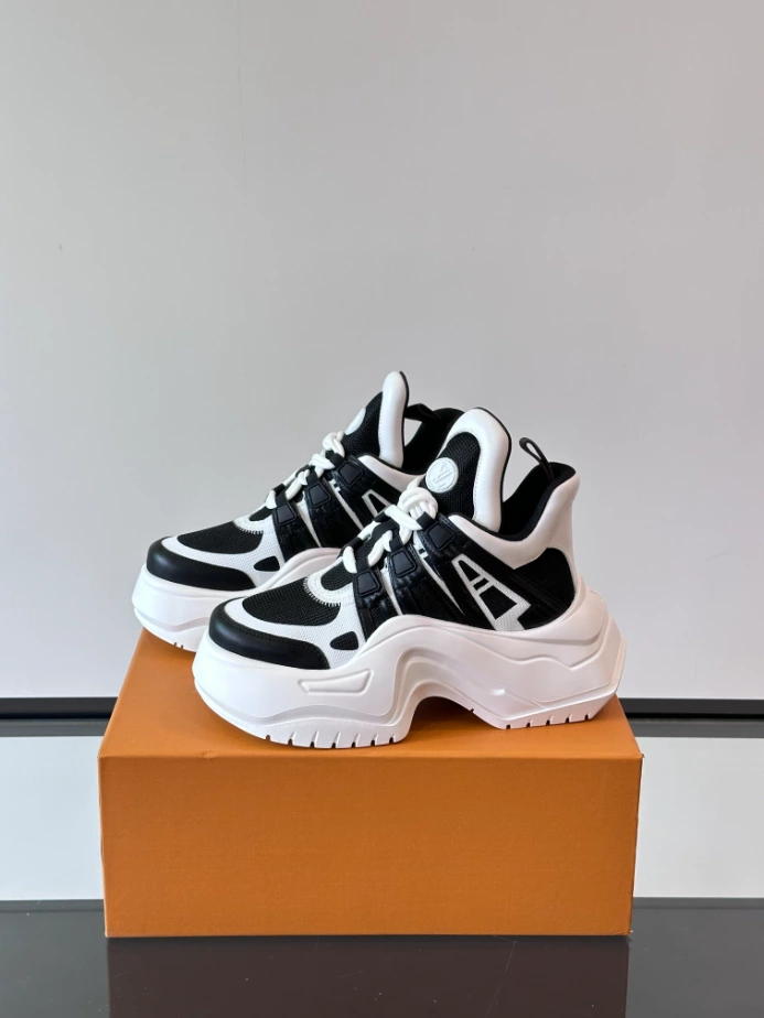 Louis Vuitton Archlight Sneaker – LVS214