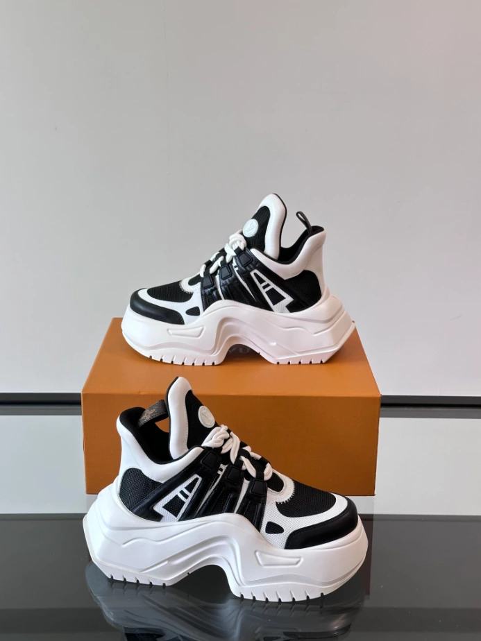 Louis Vuitton Archlight Sneaker – LVS214
