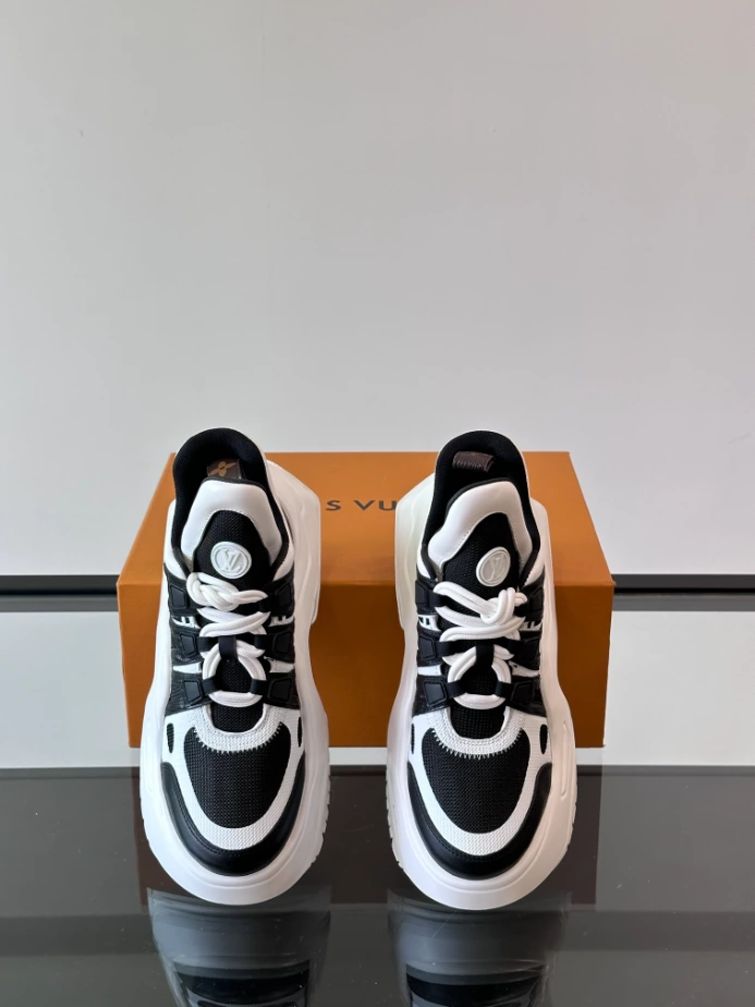 Louis Vuitton Archlight Sneaker – LVS214