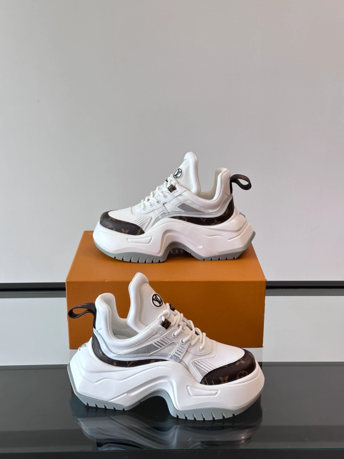 Louis Vuitton Archlight Sneaker – LVS219