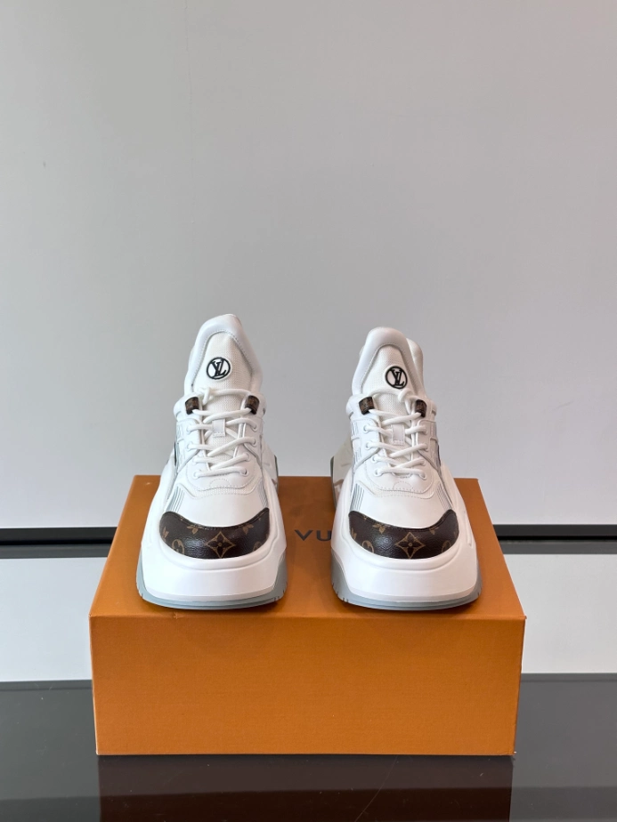 Louis Vuitton Archlight Sneaker – LVS219